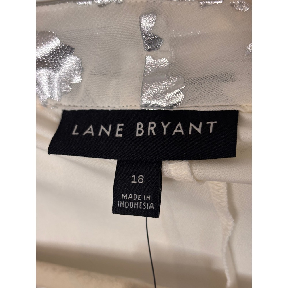 Lane Bryant Shawl V-Neck Blouse 18 Cream Silver Floral Foil Party‎ Glam NWT - Picture 12 of 13
